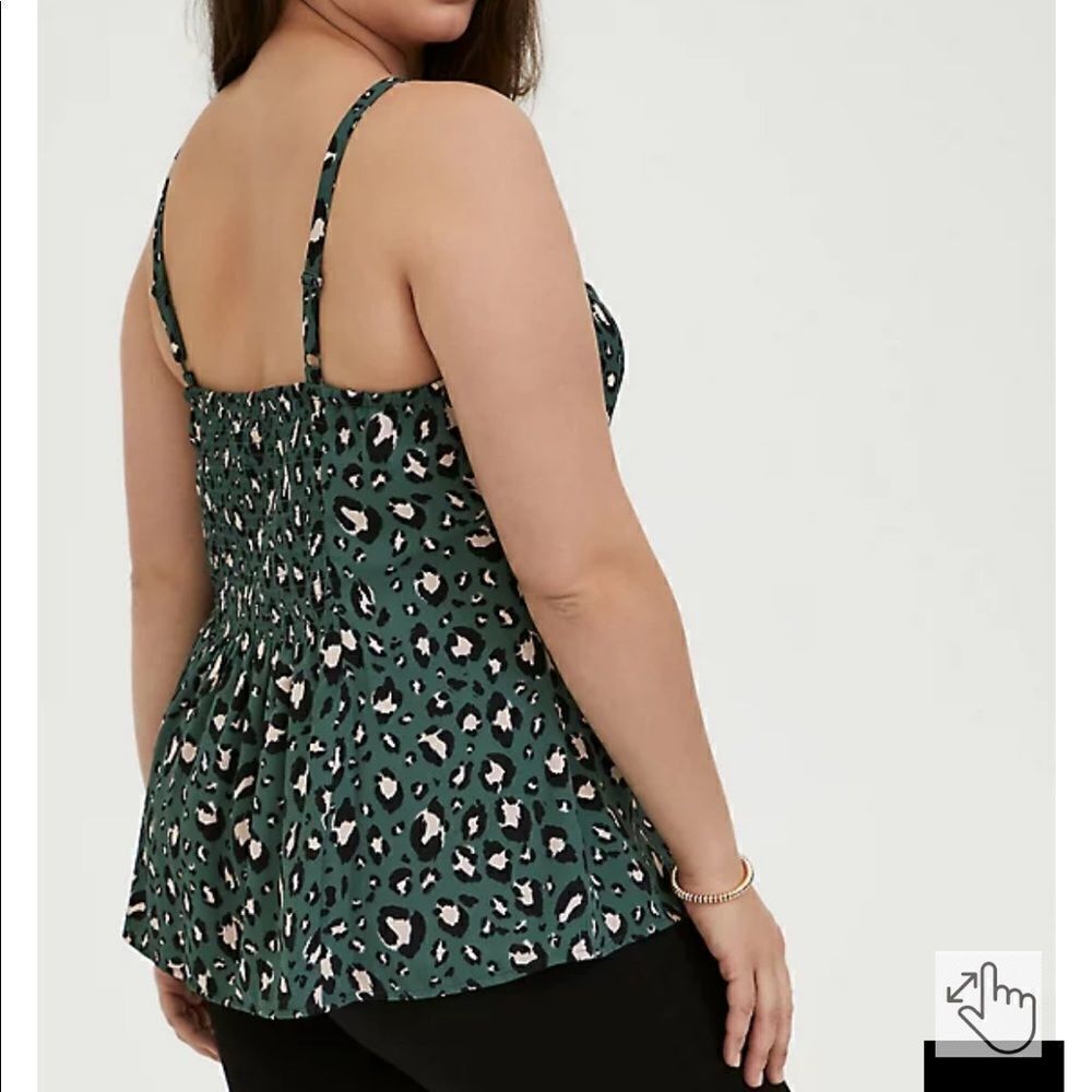 Torrid Green Leopard Print Georgette Button-Front Cami - Picture 2 of 10